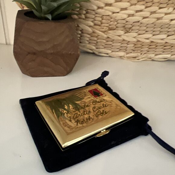 Estee Lauder DEAR SANTA LETTER Lucidity Powder Compact New 06 Transparent - Picture 2 of 5